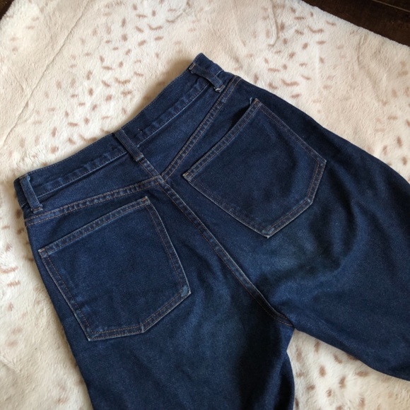 UNIQLO HI WAIST CROPPED DENIM - Picture 4 of 4